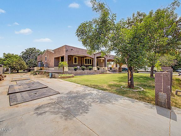 2nd image of 11121 W HIDALGO Avenue