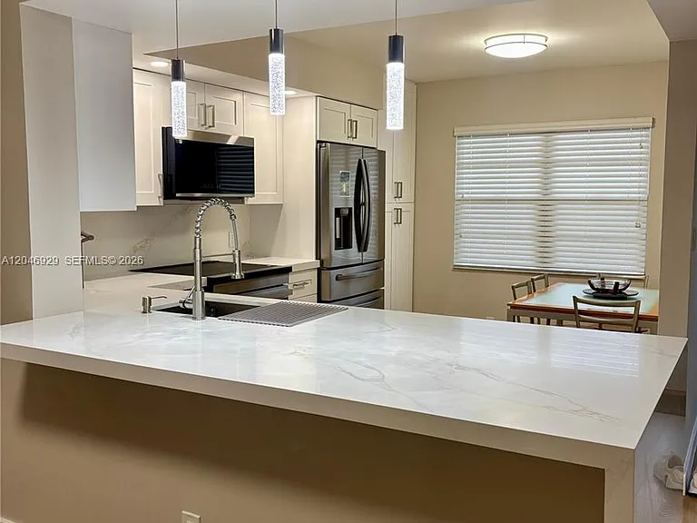800 SW 125th Way #207O — Photo 3