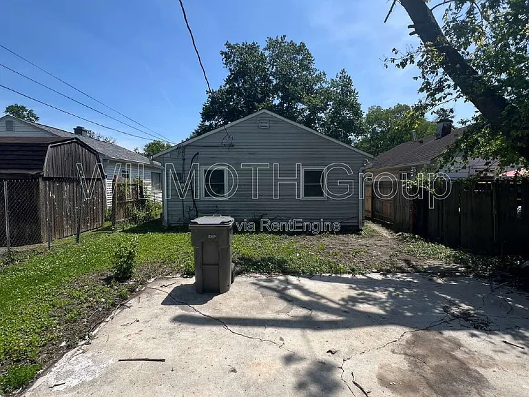 2920 N Lasalle St — Photo 14