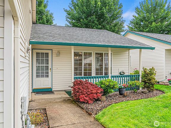 2nd image of 7205 NE 43rd Street