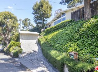 2430 Rinconia Dr, Los Angeles, CA 90068