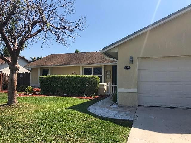 1st image of 732 NW 42nd Way
