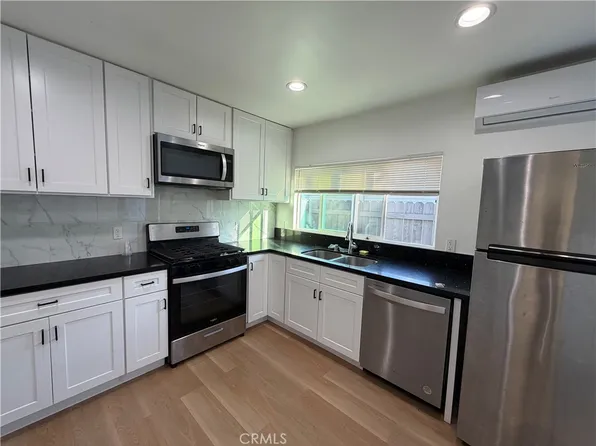 12610 Martha St #2, Valley Village, CA 91607