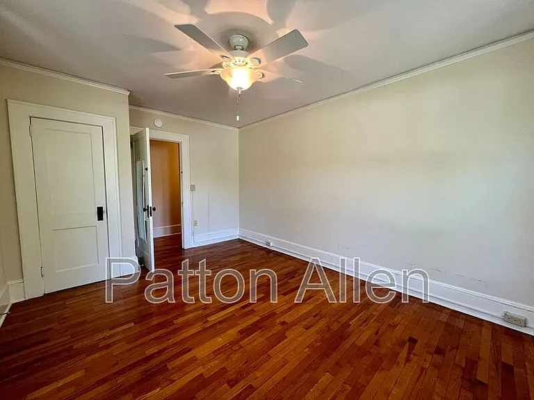 19 Saluda St #4 — Photo 15