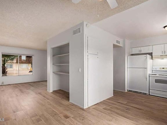 3rd image of 3605 W BETHANY HOME Road #2