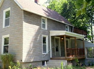 1230 Traver Rd, Ann Arbor, MI