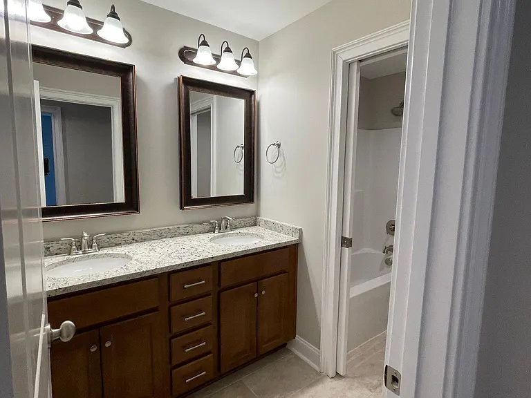 15487 Ironcrest Dr — Photo 11