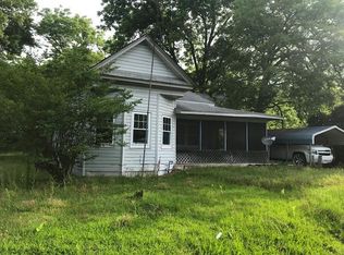 214 E Greenwood St, Hope, AR 71801