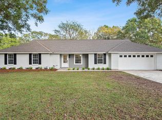 10554 Buxton Rd, Saint Amant, LA 70774