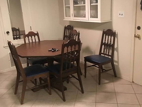 2nd image of 2705 Woodland Dr