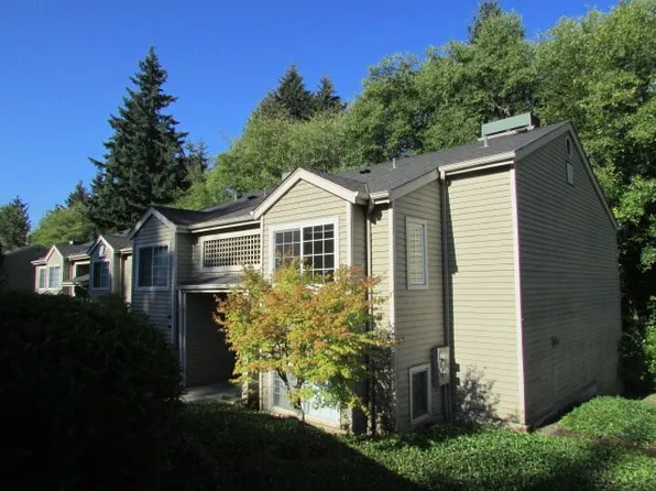 31500 33rd Pl SW #201, Federal Way, WA 98023