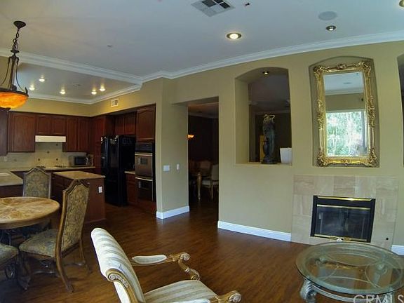 5th image of 337 S San Vicente Ln