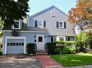 27 Sevinor Rd, Marblehead, MA 01945