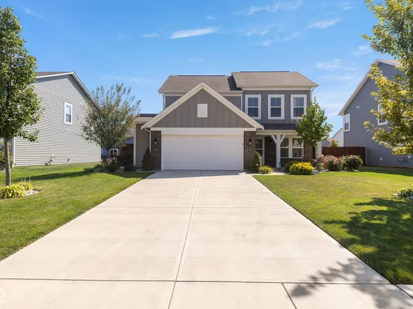 5493 W Woodhaven Dr, McCordsville, IN 46055