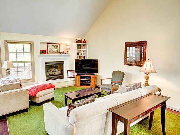 3rd image of 3442 Marblecrest Private Ln