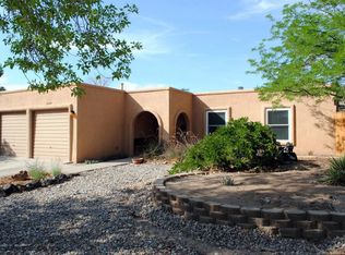 6929 Quarterhorse Ln NW, Albuquerque, NM 87120