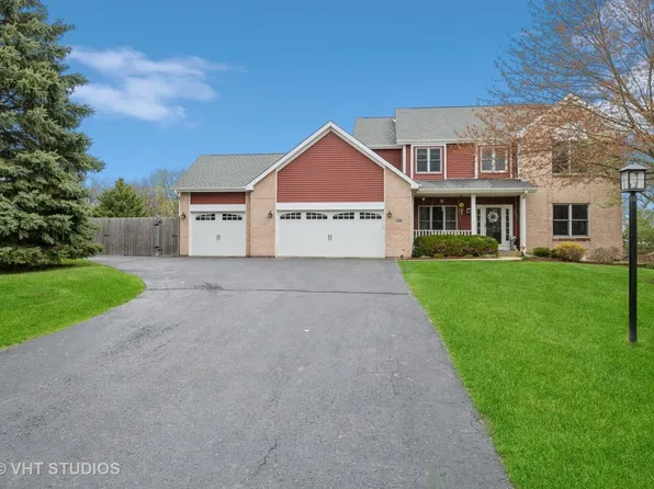 11008 Michigan Dr, Spring Grove, IL 60081