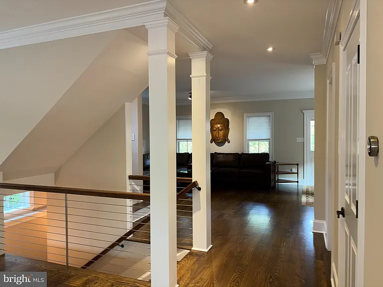 11 Chestnut St — Photo 14