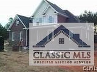 1010 S Harrowford Dr, Statham, GA 30666