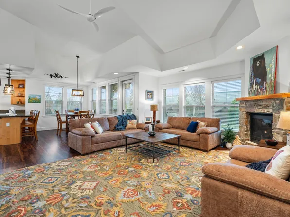 503 Guthrie Pl Unit 104, Dover, ID 83825