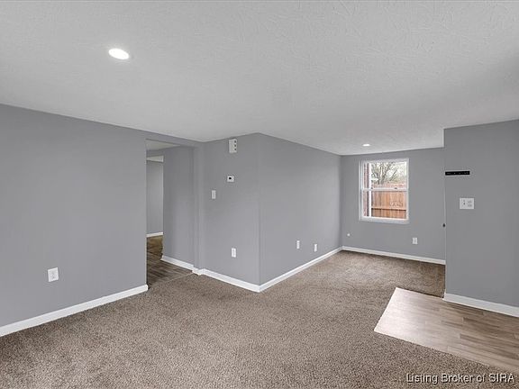 4th image of 615 Lakeshore Drive