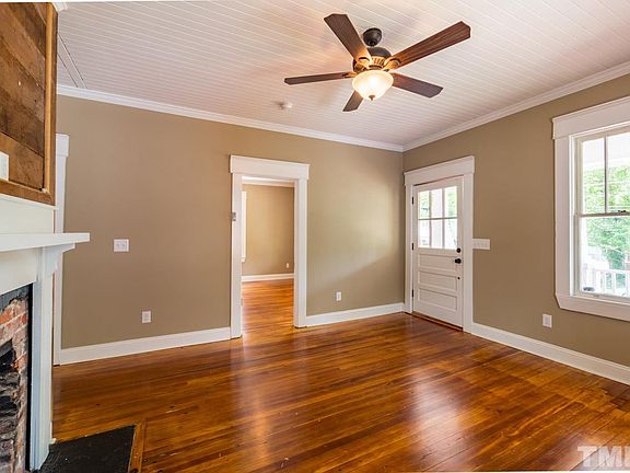 5th image of 110 N Hyde Park Ave