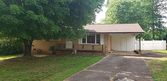 1st image of 4221 Heatherstone Dr