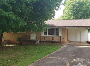 4221 Heatherstone Dr, Gastonia, NC