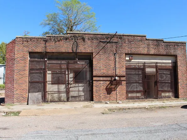 113 Chiz St, Shaw, MS 38773