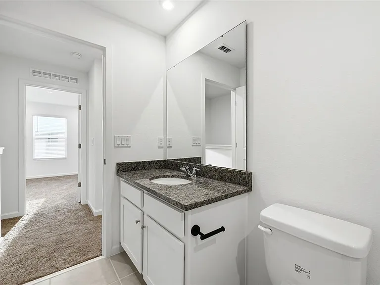 132 Royal Ranch Rd — Photo 9
