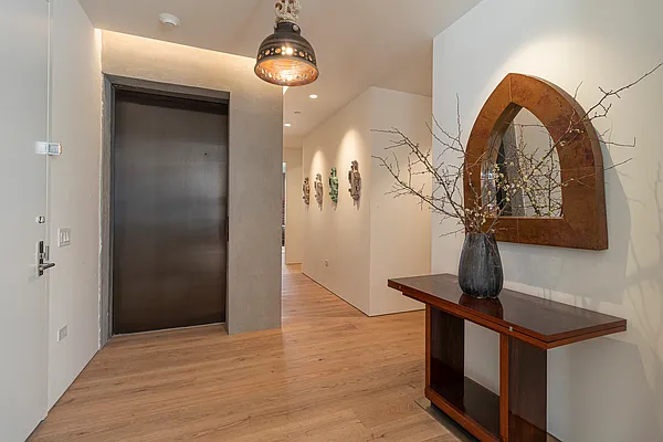 Sold by SERHANT. | media 3