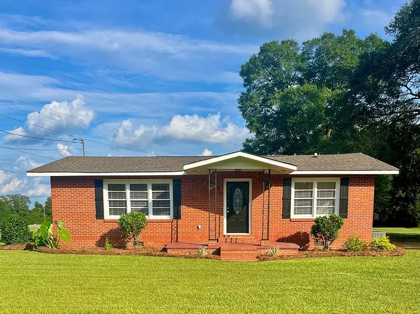 404 N John St, New Brockton, AL 36351