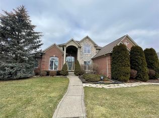 6035 Brookstone Ln Grand Blanc MI 48439 Zillow