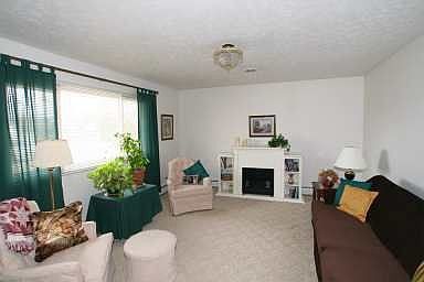 4th image of 9219 Kipton Dr
