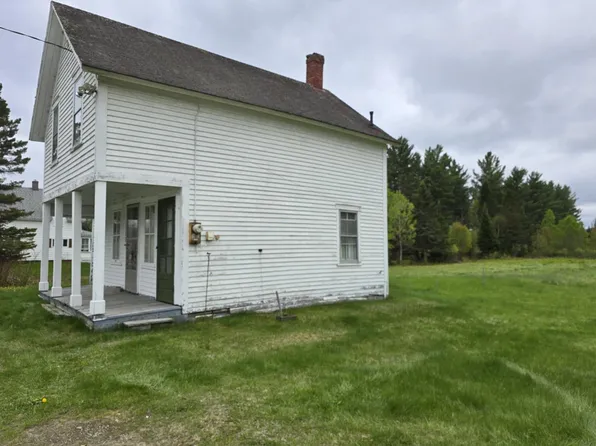 668 Main Street, Moose River, ME 04945