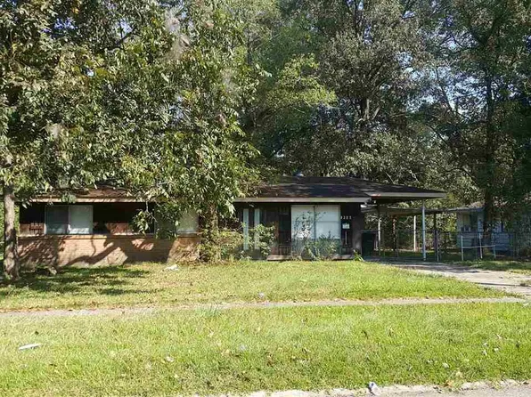 9322 Cedar Glen Dr, Baton Rouge, LA 70811