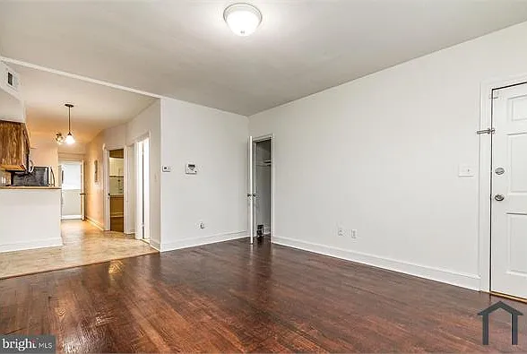 1 bed, 800 sqft, $2,000 — Photo 3