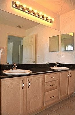 4th image of 2709 NW 80th Ave