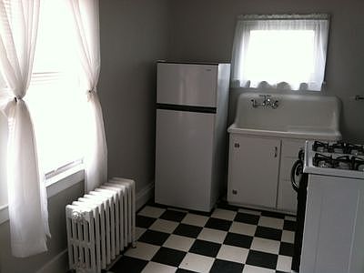 3rd image of 333 Yale Ave #2