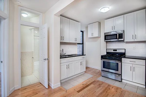 Rented by Nest Seekers International | media 11