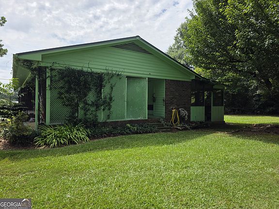 5th image of 1215 Glenn Carrie Rd