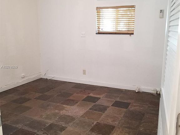 3rd image of 8845 NE 8th Ct #55