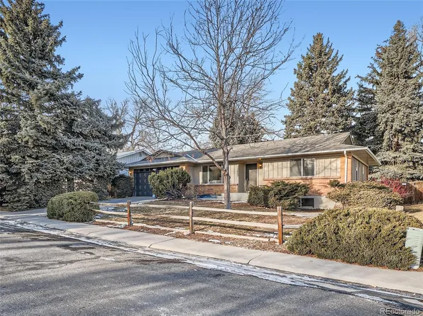 12423 W Florida Drive, Lakewood, CO 80228