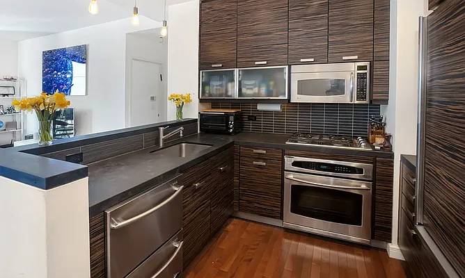 Rented by Corcoran | media 3