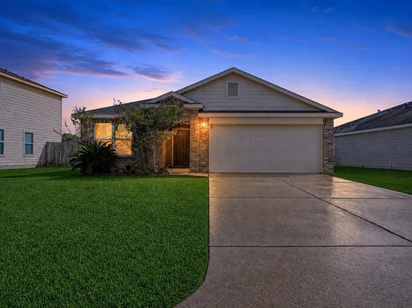 4606 Trinity River Ct, Spring, TX 77386