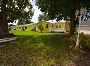 12 E Raymond St, Avon Park, FL 33825