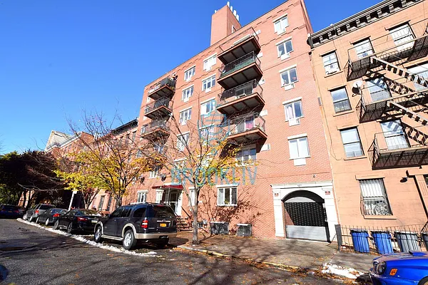 Rented by null | media 57