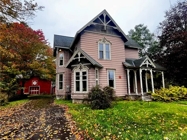 15 Mill St, Bridgewater, NY 13313