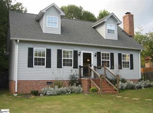 8 Parkstone Ct, Greenville, SC 29609