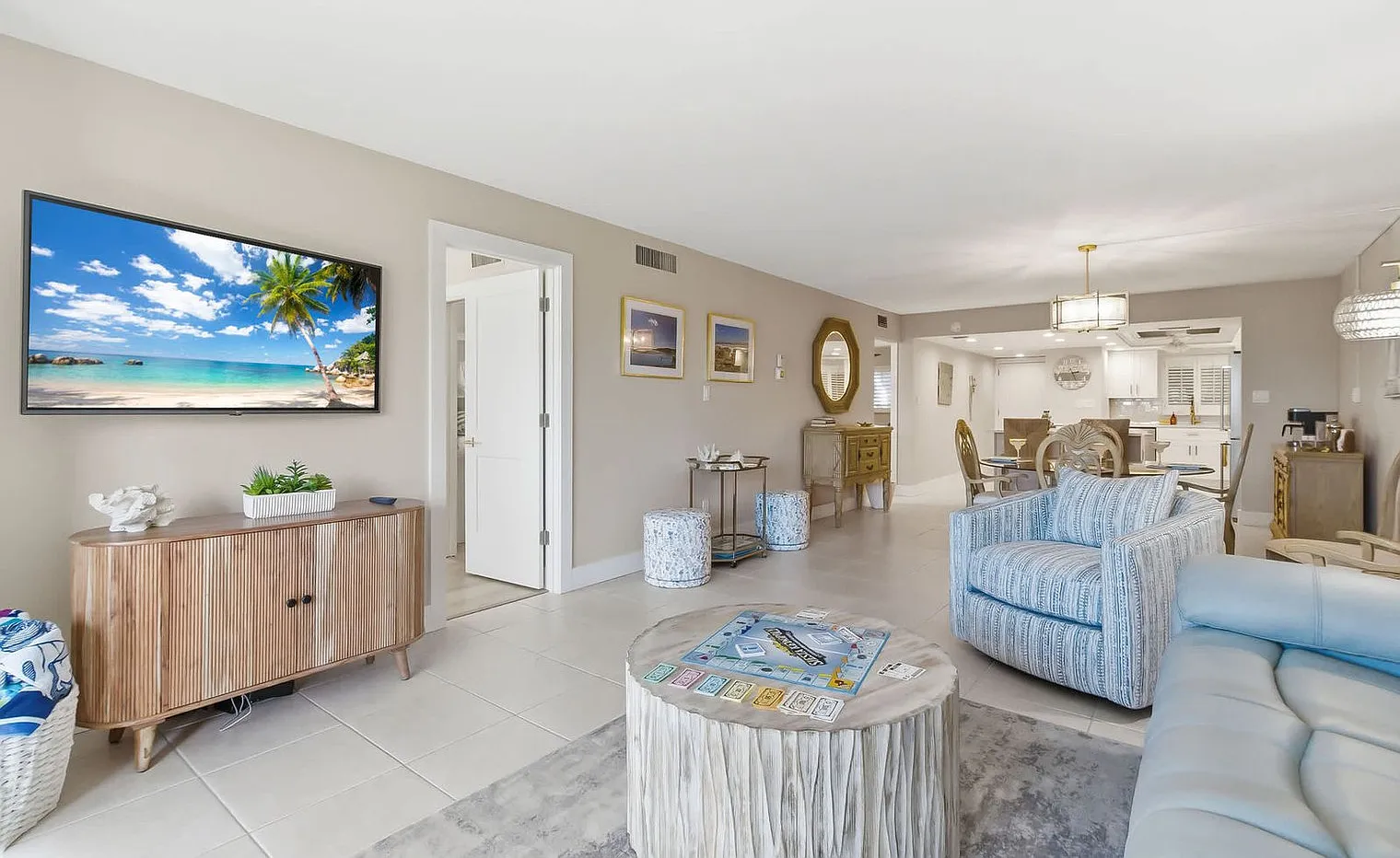 2 bed, 2.0 bath, $3,883 — Photo 4